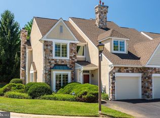 80 Highpoint Dr, Berwyn, PA 19312