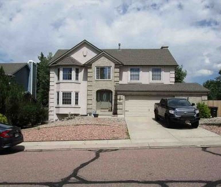 1st image of 8420 Avens Cir