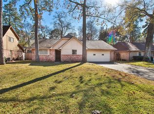 2046 Middle Creek Dr, Humble, TX 77339