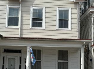 411 Radcliffe St, Bristol, PA 19007