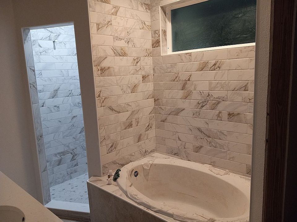 2nd image of 11 Prince Manfred Pl