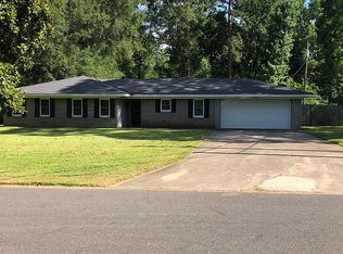 1873 Hollyhock Dr, Shreveport, LA 71118