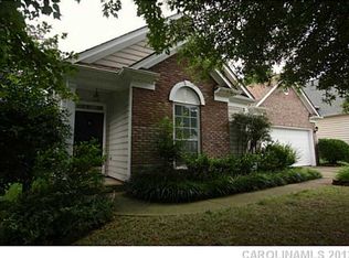 2712 Chickadee Dr, Charlotte, NC 28269