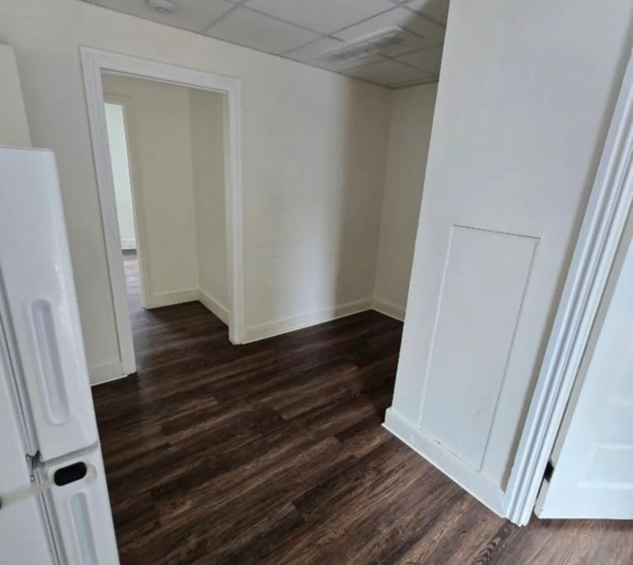 2 bed, $1,300 — Photo 1