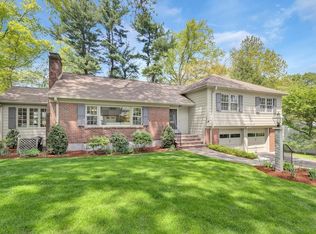 27 Lantern Ln, Arlington, MA 02474