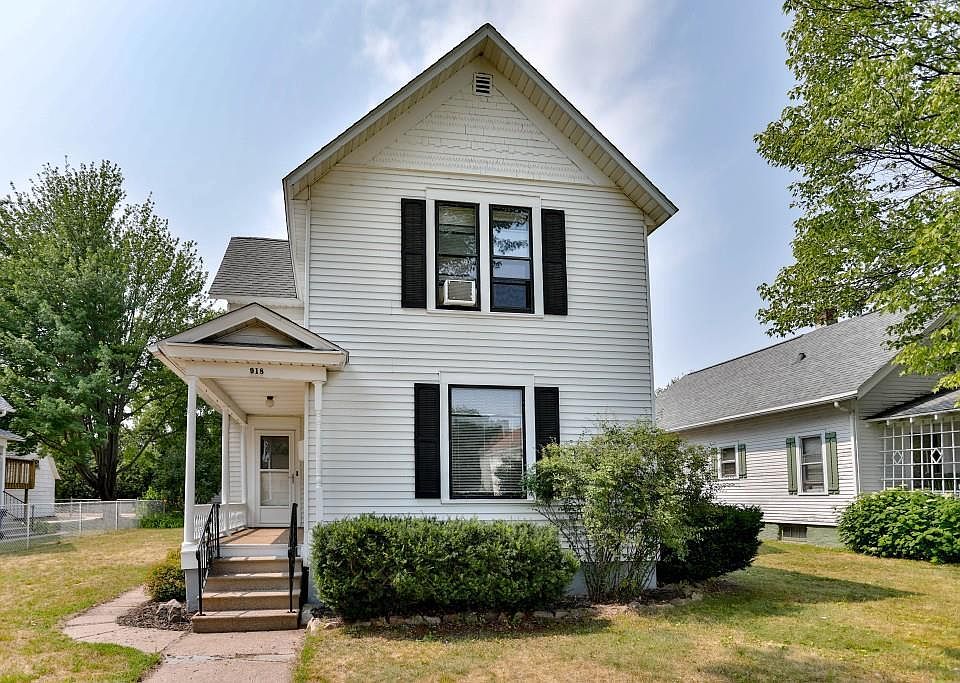 1st image of 918 S 4TH AVENUE
