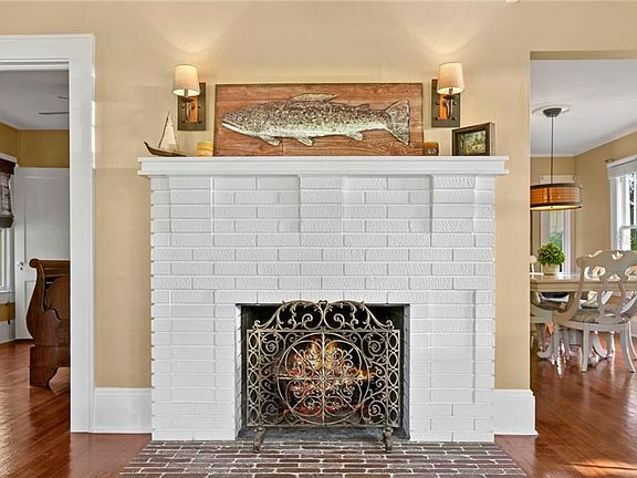 5th image of 1210 Idlewild Dr
