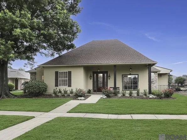 10143 Glen Ridge Ave, Baton Rouge, LA 70809