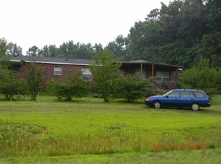 98 Adcock Farm Rd, Whitakers, NC 27891