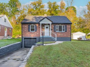 218 Ridgeway Rd, Cincinnati, OH 45216