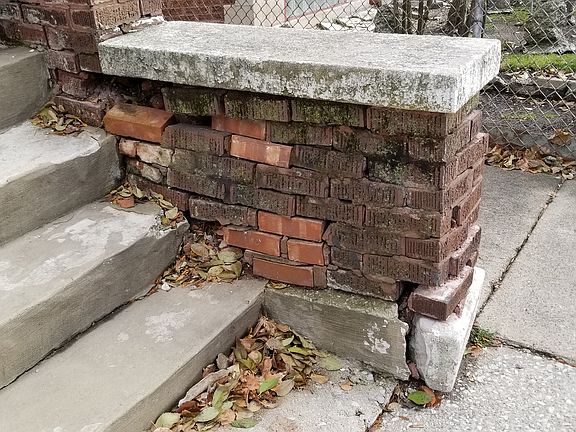 4th image of 7547 S Peoria St