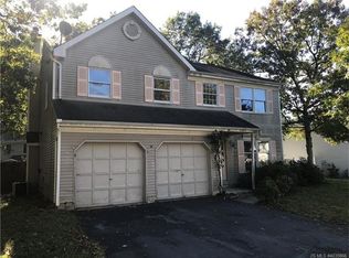 15 Briargrove Rd, Barnegat, NJ 08005