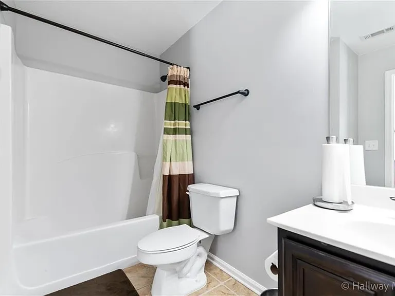 1412 English Manor Cir — Photo 19