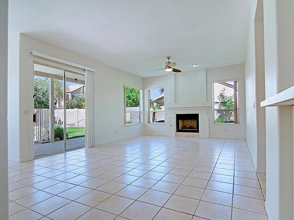 3rd image of 5432 E Woodridge Dr