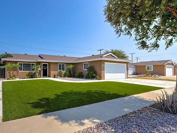 2nd image of 7959 Cyclamen Way