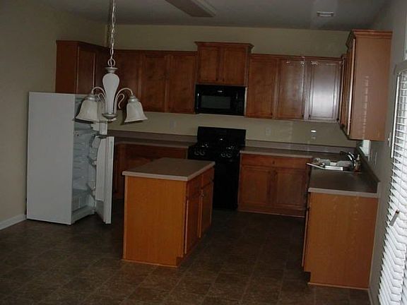 5th image of 2197 Greenwood Meadows Ln