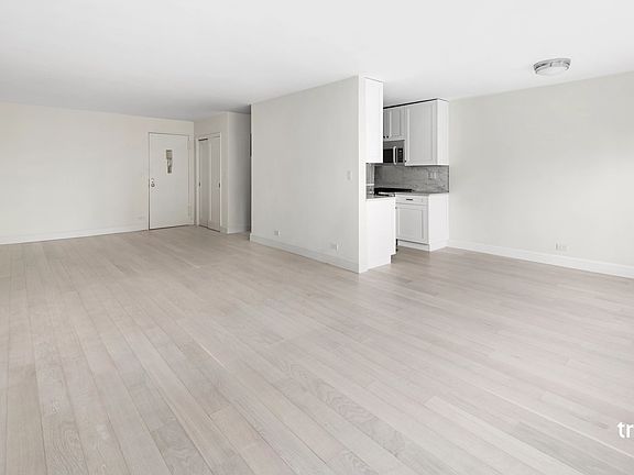 4th image of 185 W End Ave APT 22F