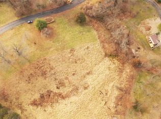 12 Radnor Rd, Saint Louis, MO 63131