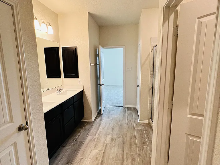 6229 Mantalcino Dr — Photo 19