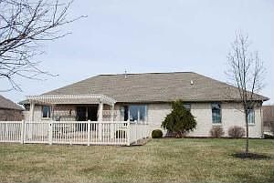 4th image of 690 Parkside Dr