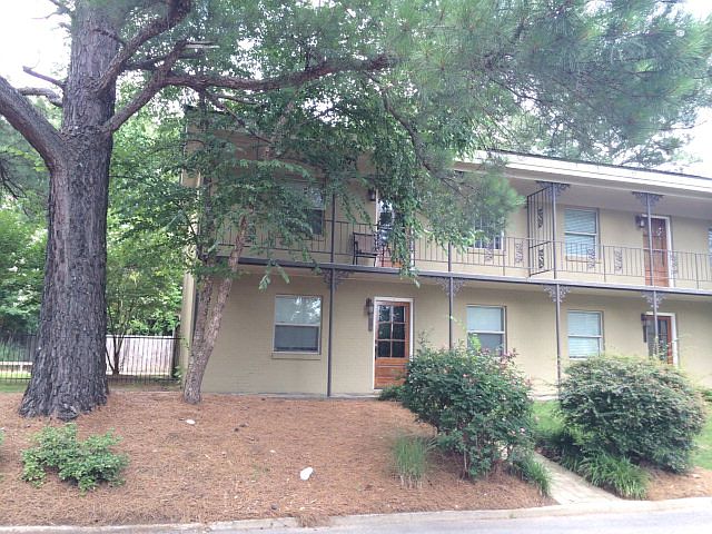 1st image of 118 Orleans Oak Ln