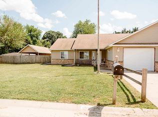 1203 Denver St, Marion, KS 66861