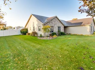 51035 Lexingham Dr, Granger, IN