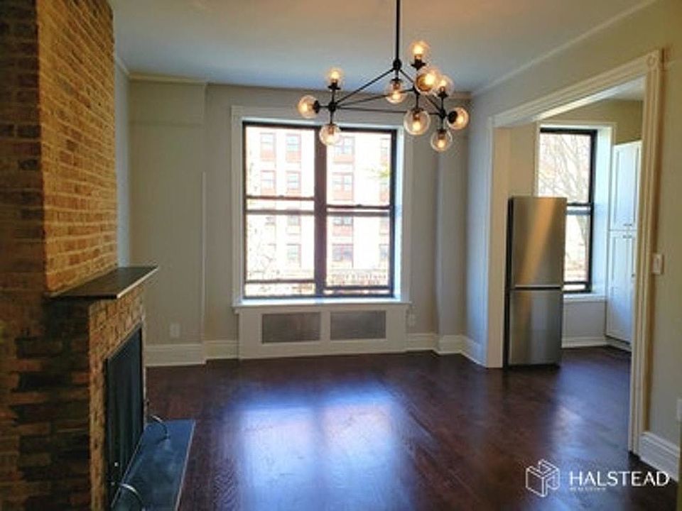 1st image of 1610 8th Ave Floor 3