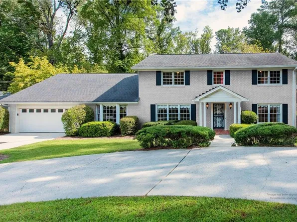1759 Ridge Valley Ct NW, Atlanta, GA 30327
