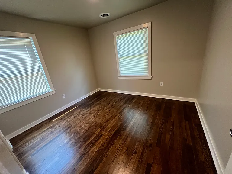 116 N Richmond Ave — Photo 5