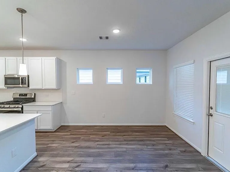 14397 High Hill Dr — Photo 15