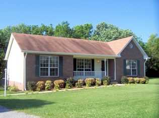 2005 Orchard Dr, Greenbrier, TN 37073