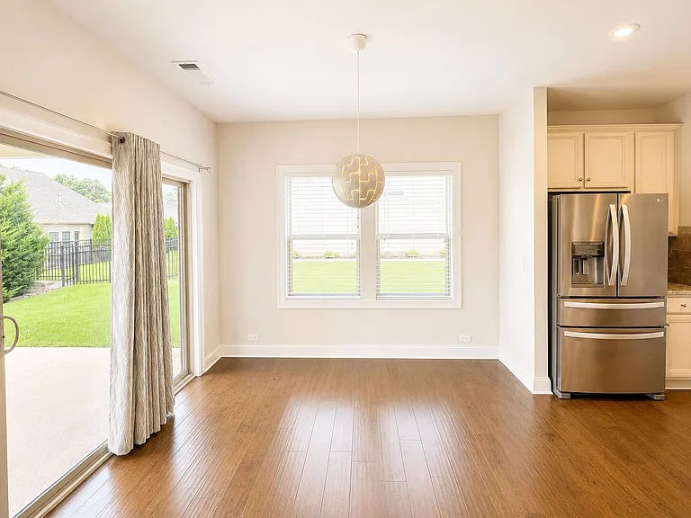 3665 Bridges Ct — Photo 6
