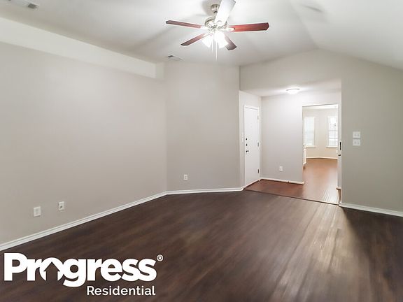 5th image of 3011 San Martin Dr