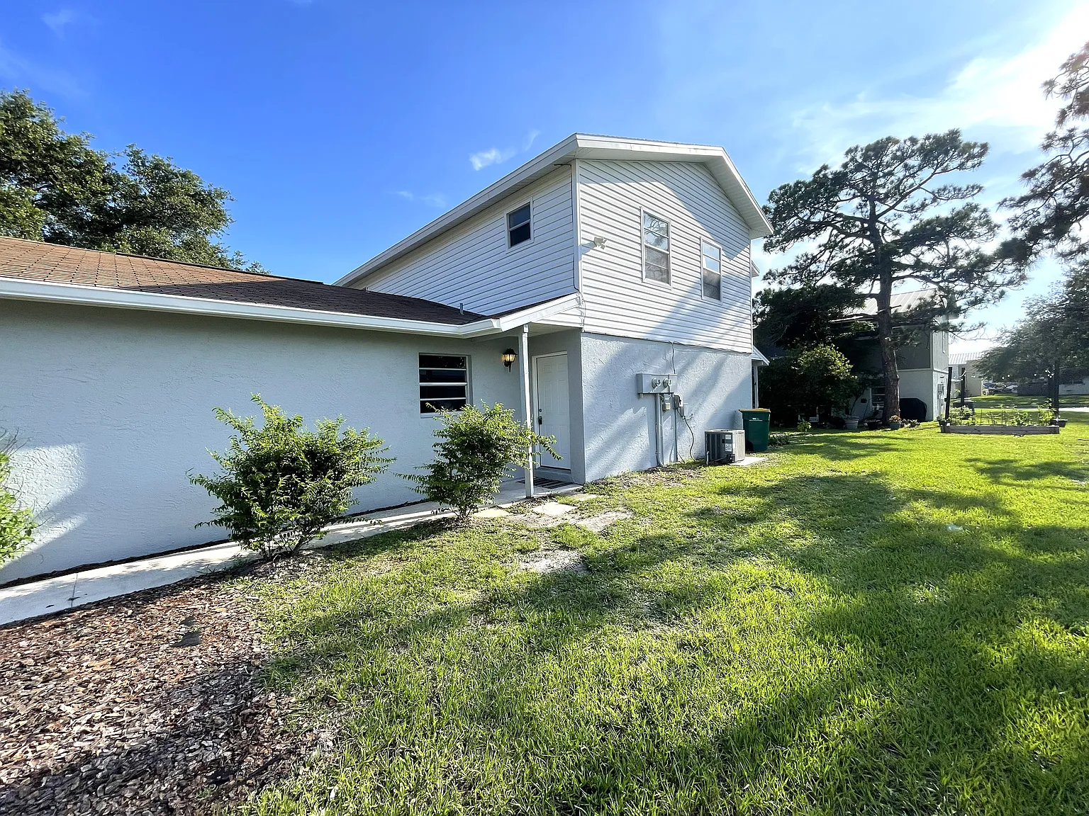 1 bed, 735 sqft, $1,495 — Photo 3