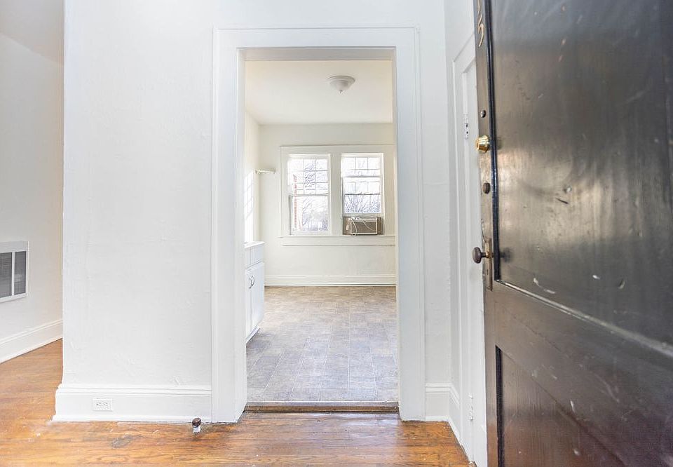 1st image of 89 Atlanta St SE