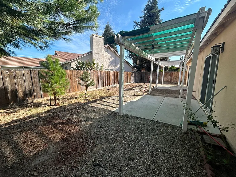 1589 Joett Dr — Photo 13