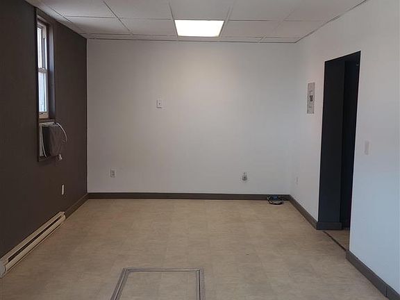 2nd image of 1356 10th St
