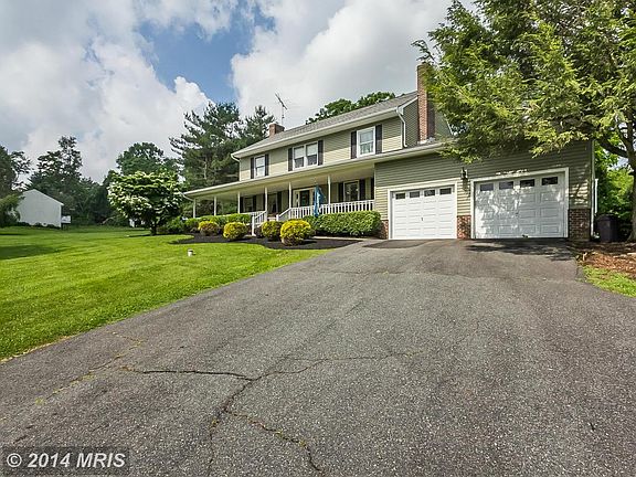 2nd image of 3514 Glenoak Dr