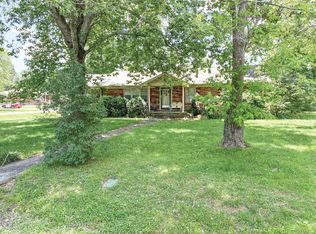 212 Bragg Cir, Tullahoma, TN 37388