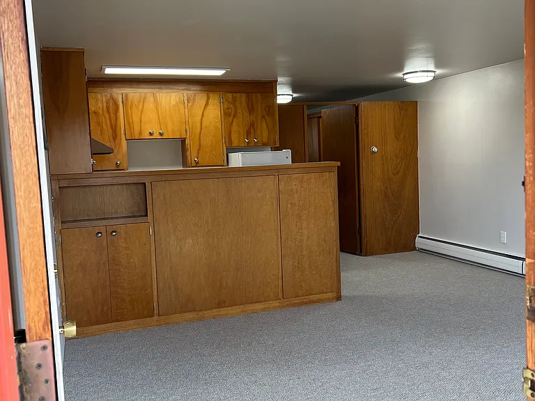 103 E Lynn St #202 — Photo 20