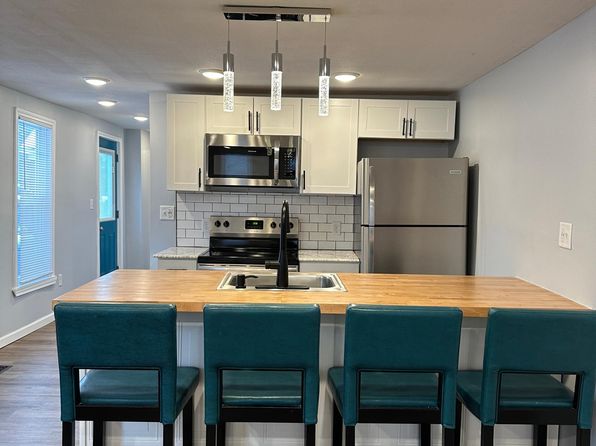 210 N McBride St APT 2