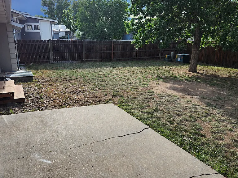 1007 Village Dr — Photo 13