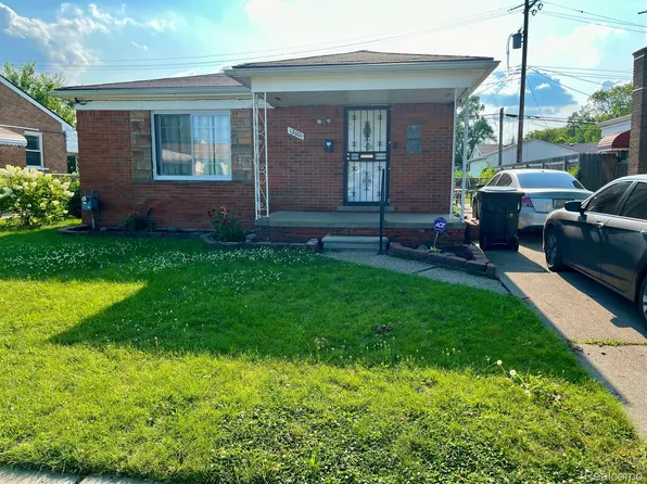 12001 Bloom St, Hamtramck, MI 48212