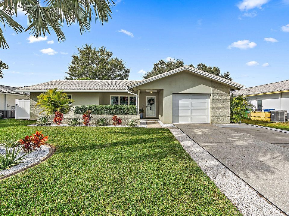 1st image of 2545 Bramblewood Dr E