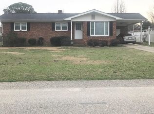 2039 Ironwood Dr, Fayetteville, NC 28304