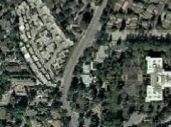 S Wild Parker Dr, Paoli, IN 47454