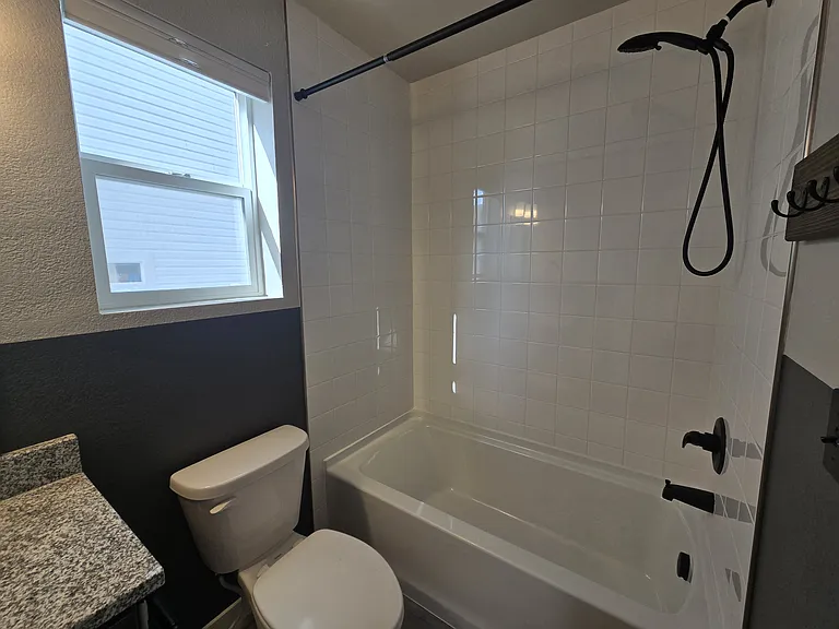 5772 Tramore Ct — Photo 17