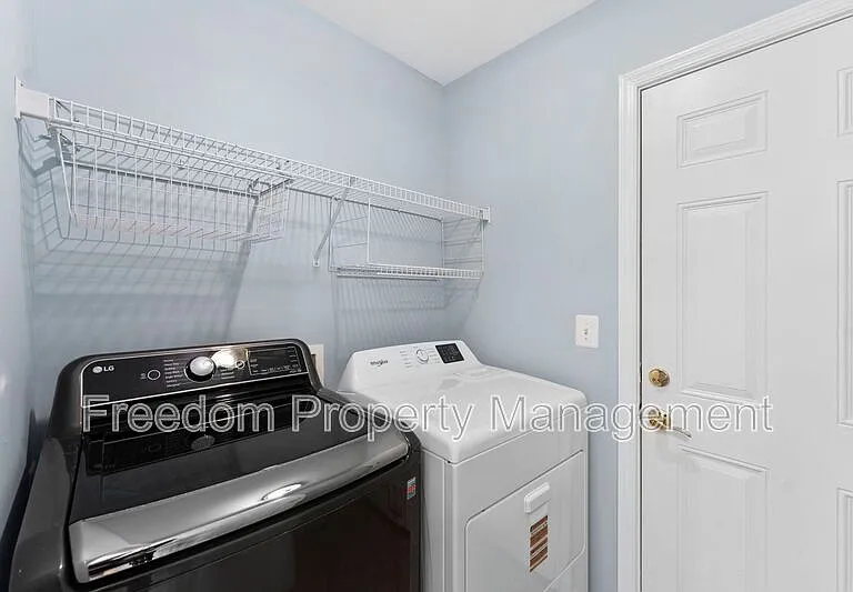 9140 Worthington Dr — Photo 28