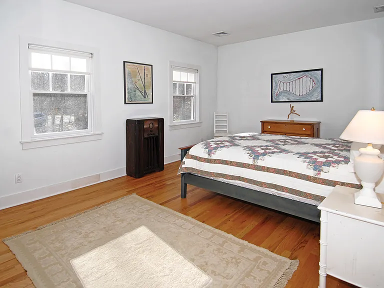 25 Laurel Hill Ln — Photo 13